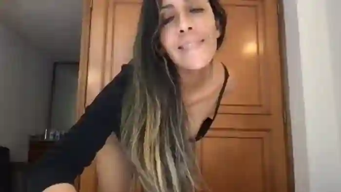 Isabella_77