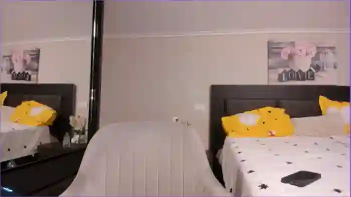 kissytease8