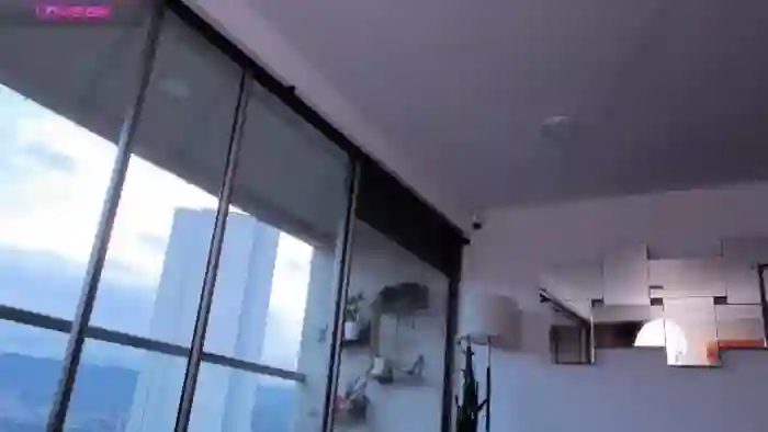 Mandi4pole