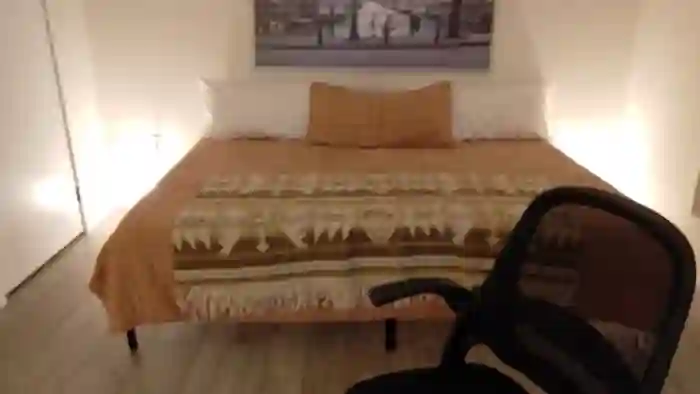 eh1_Scarlett