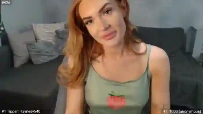 ItsLolaLauren
