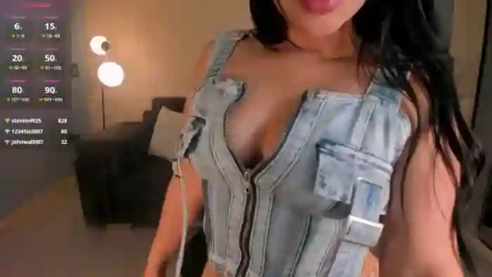 MiaRobertsX