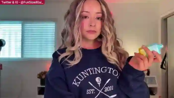 FunSizedGal