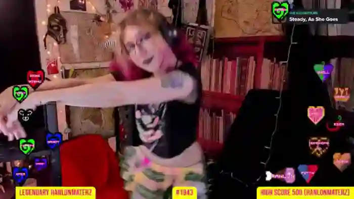 GirlbotDiv