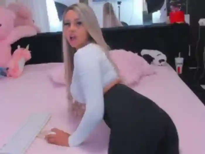MelanieLexxx