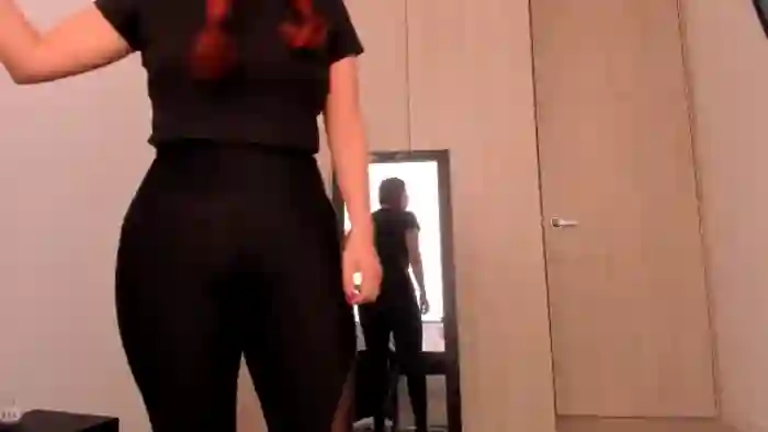 NaughtySaraa