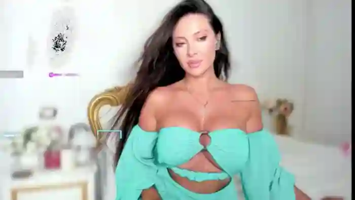 NycoleAniston