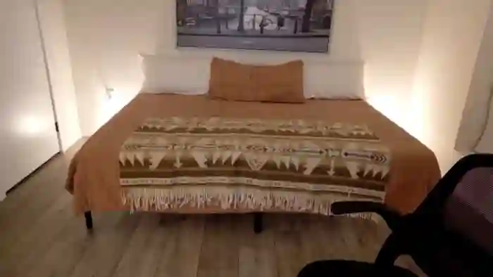 eh1_Scarlett