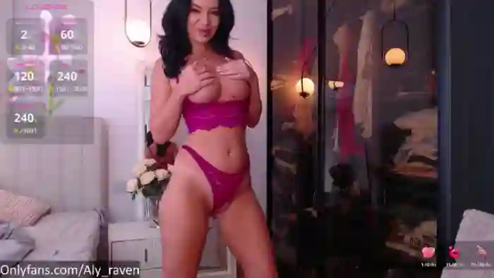 Aly_Ravennx