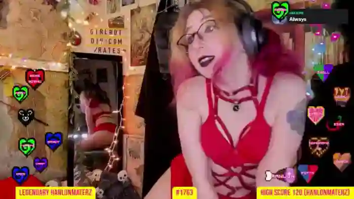 GirlbotDiv