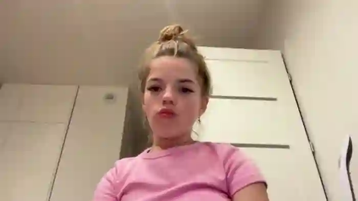 Eva_Ash