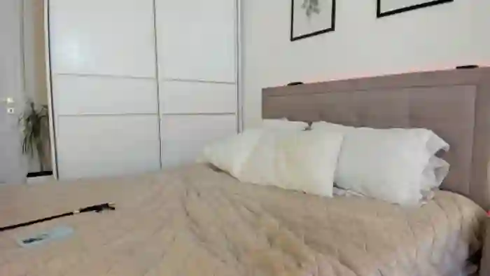 MissNelly_
