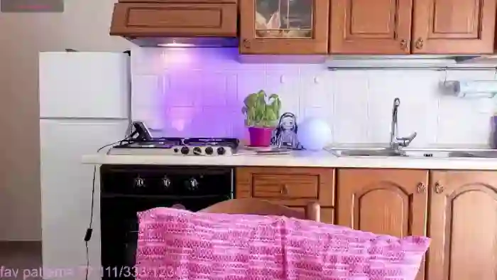 Red_joan