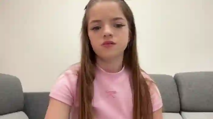 Eva_Ash
