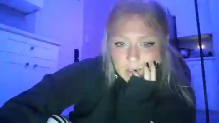 SneakyAlice
