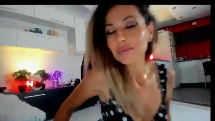 SmileyTinaa