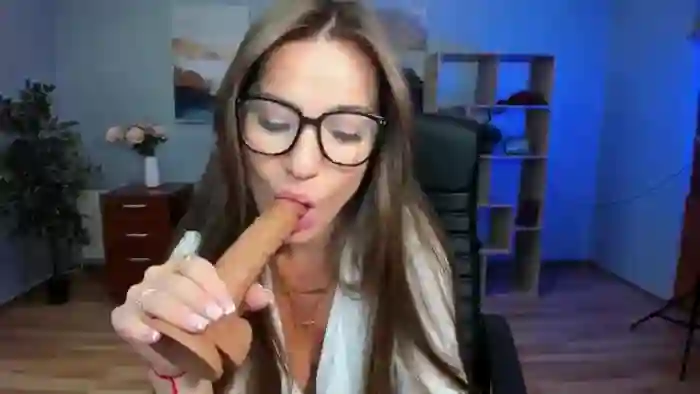 Tilly_Casti