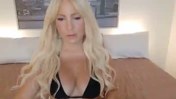 eh1_Scarlett