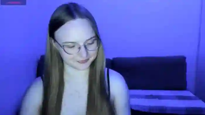 Shy_Melany