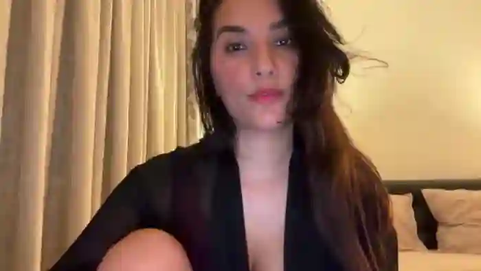 HOLY_BRUNE
