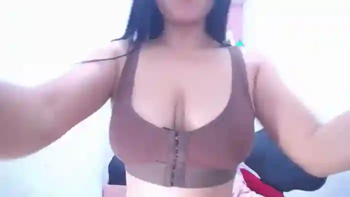 Nicolle26