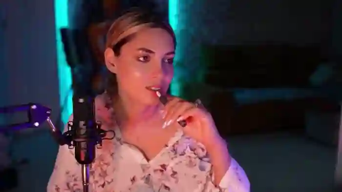Allie_Synn