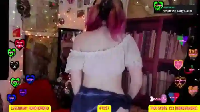 GirlbotDiv