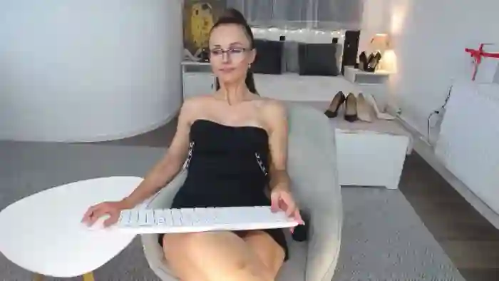 TaniaLoren