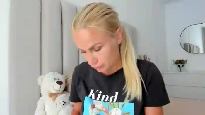 HRYSTINA_