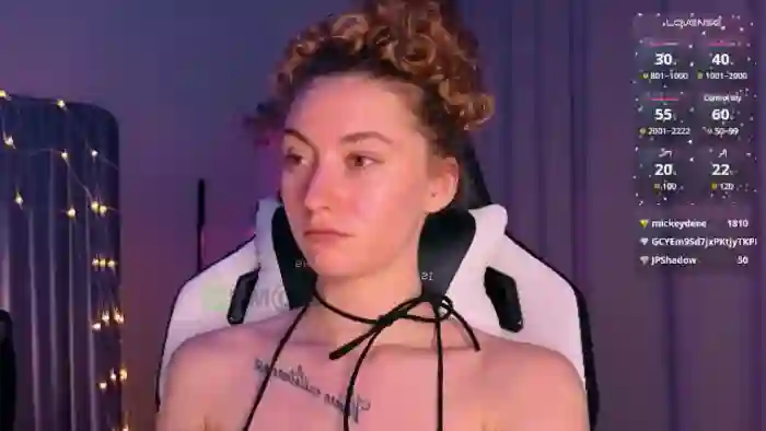 Lady_Curls