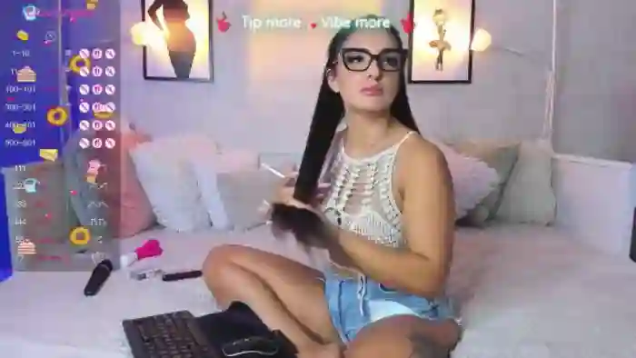 LindsayDee
