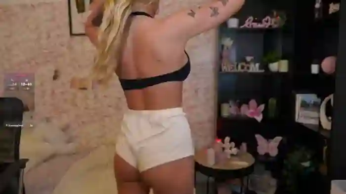 NicoletteShea