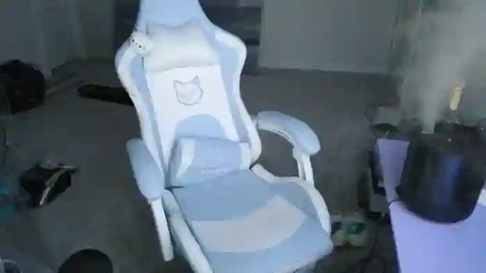 dolllface