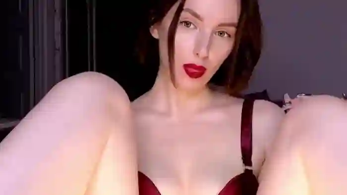 Red_Lips_Girl
