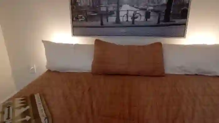 eh1_Scarlett