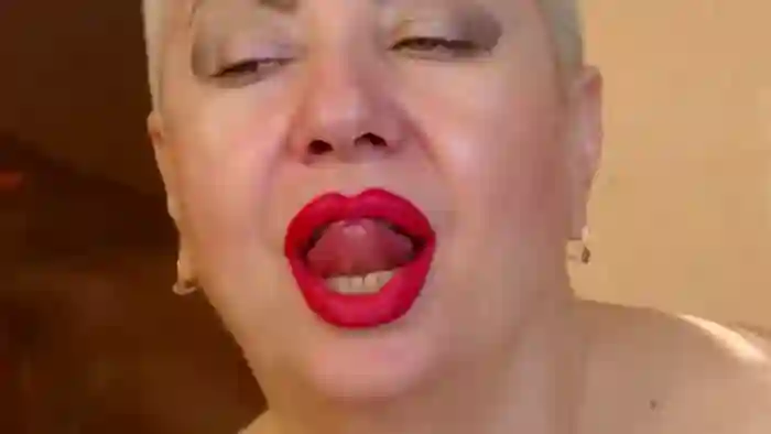 LADY__POSH