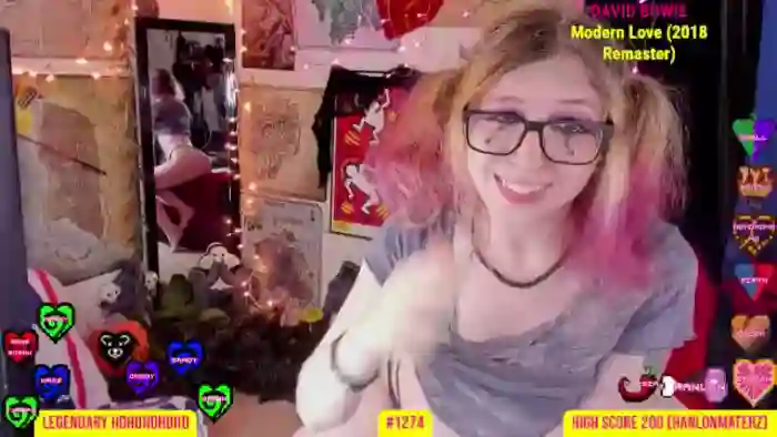 GirlbotDiv