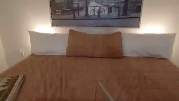 eh1_Scarlett