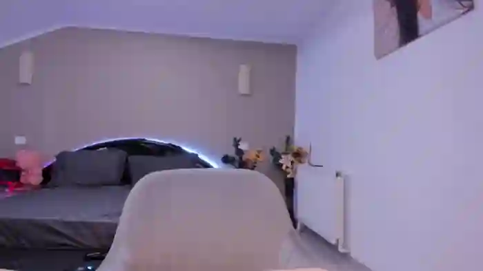 kissytease8