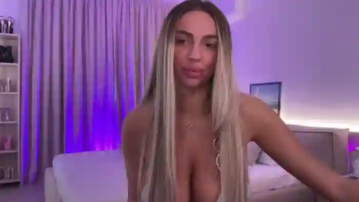 Serena_Devine