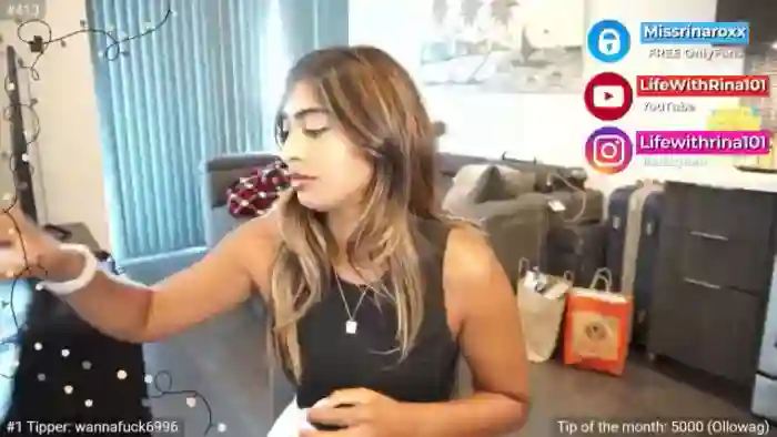 Missrinaroxx