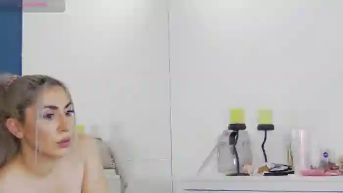 TorriHayes