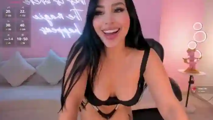 MiaRobertsX