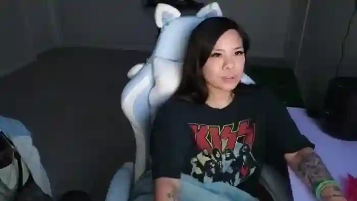 dolllface