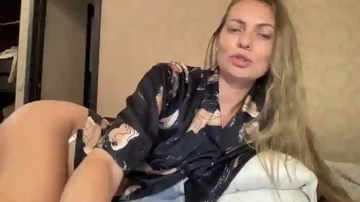 Lana_Moore