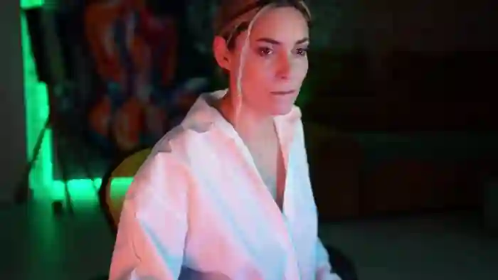 Allie_Synn