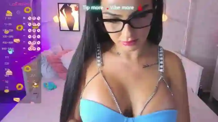 LindsayDee