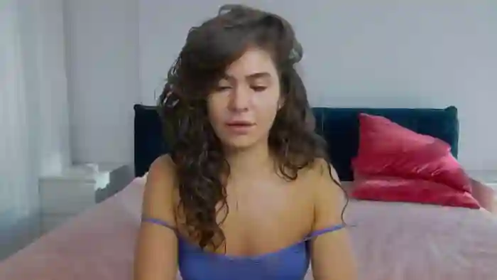 NaiaaBee