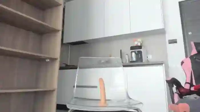 Megan_Ros