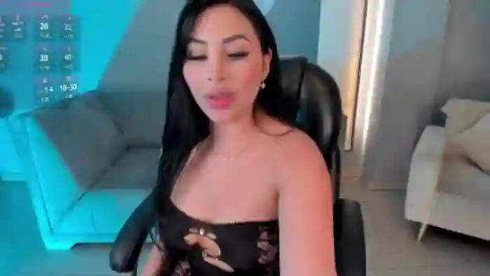 MiaRobertsX